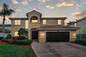 featured image of 5878 Bay Hill Cir