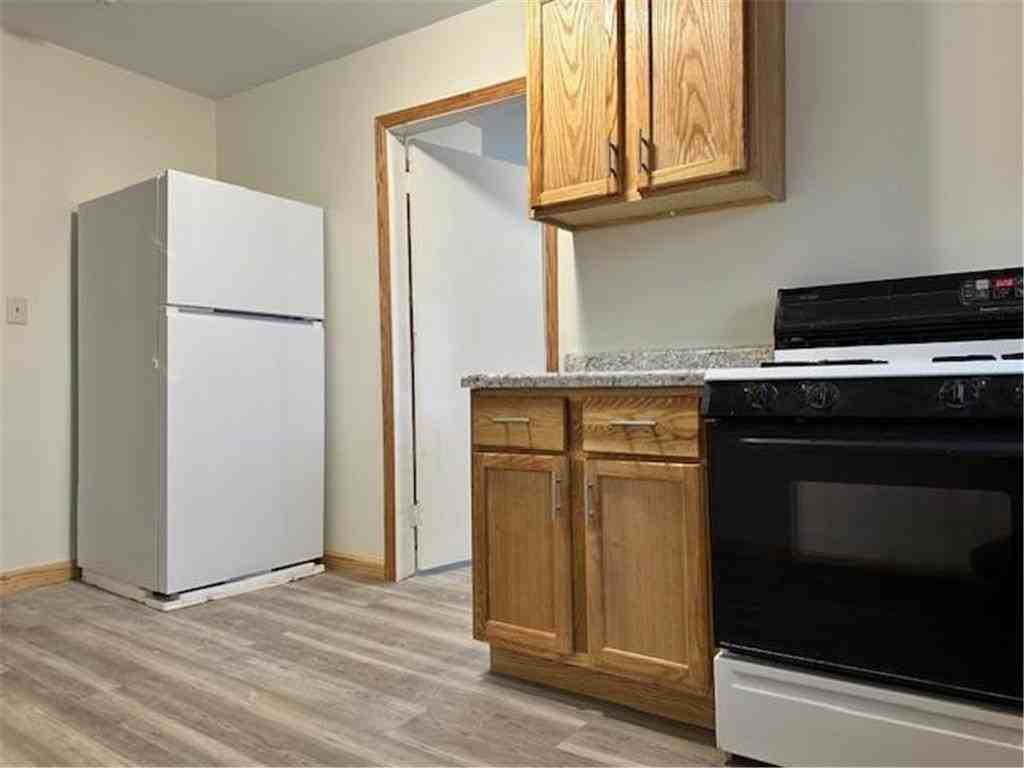 7105 Main St #3 - Photo 4 of 8