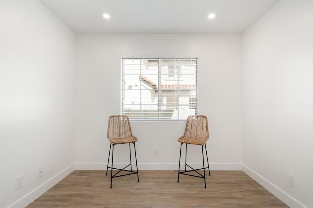 767 Eastshore 220 - Photo 7 of 32