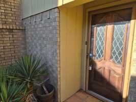 featured image of 3913 Driftwood Dr