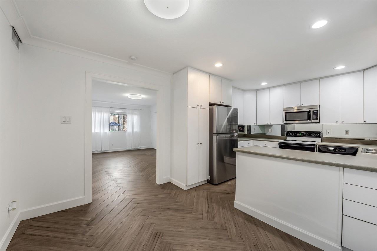 4040 San Felipe St - Photo 6 of 15