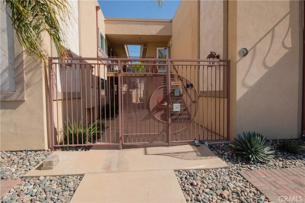 3993 Jewell St - Photo 2 of 17