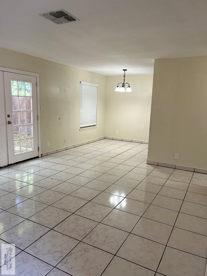 24 Glenbrook Drive - Photo 6 of 17