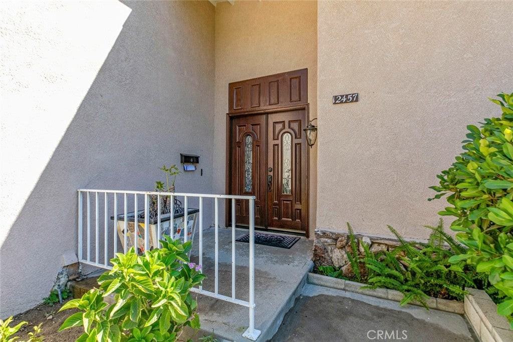 12457 Bradford Pl - Photo 4 of 50