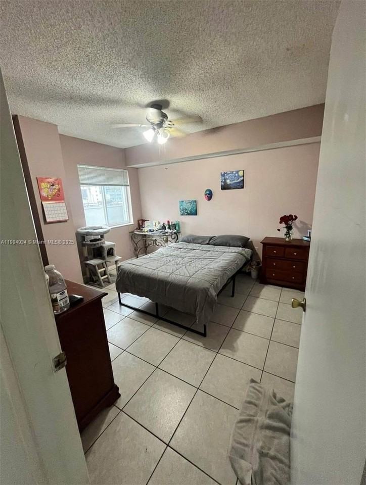 4854 Nw 7th St - Photo 3 of 4