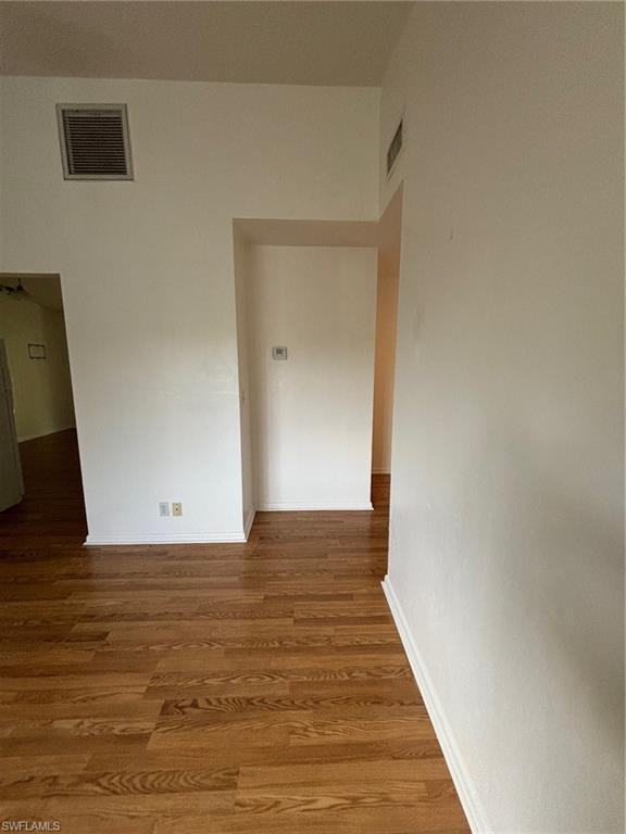 5386 16th Pl Sw ##F-4 - Photo 5 of 11