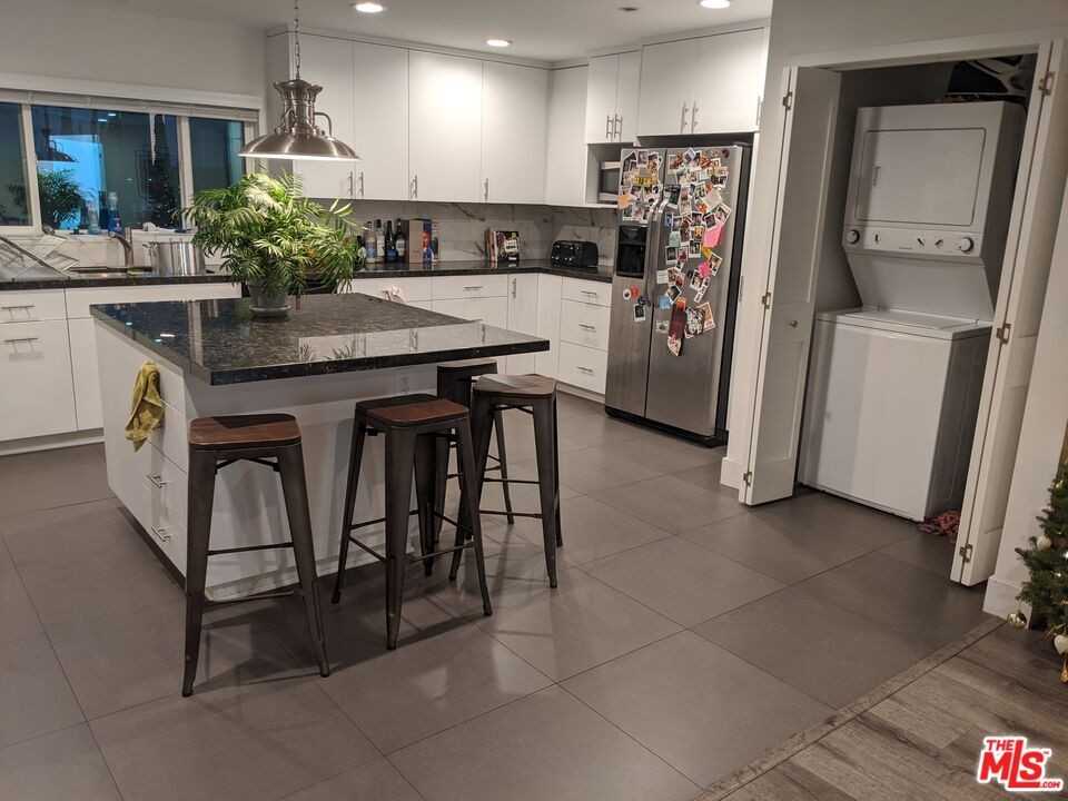 8631 Olin St - Photo 7 of 25