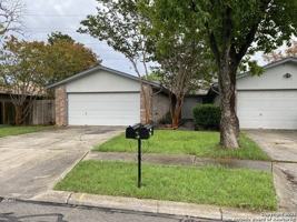 featured image of 7212 Rimwood