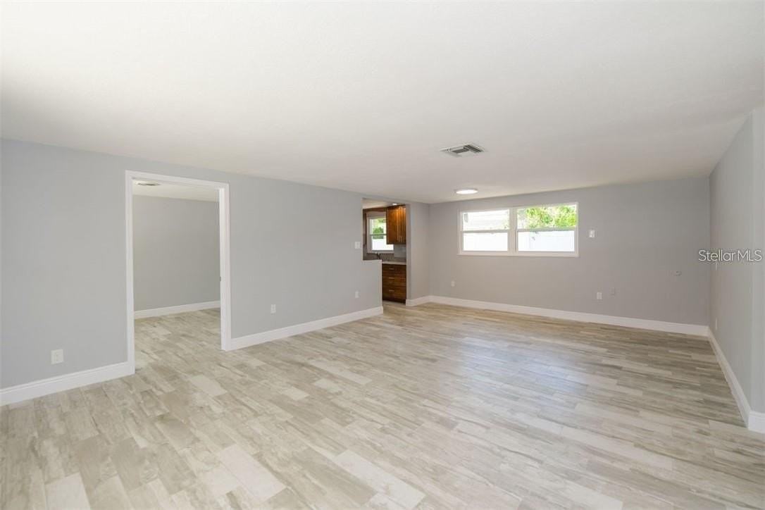 2608 Browning St - Photo 6 of 20