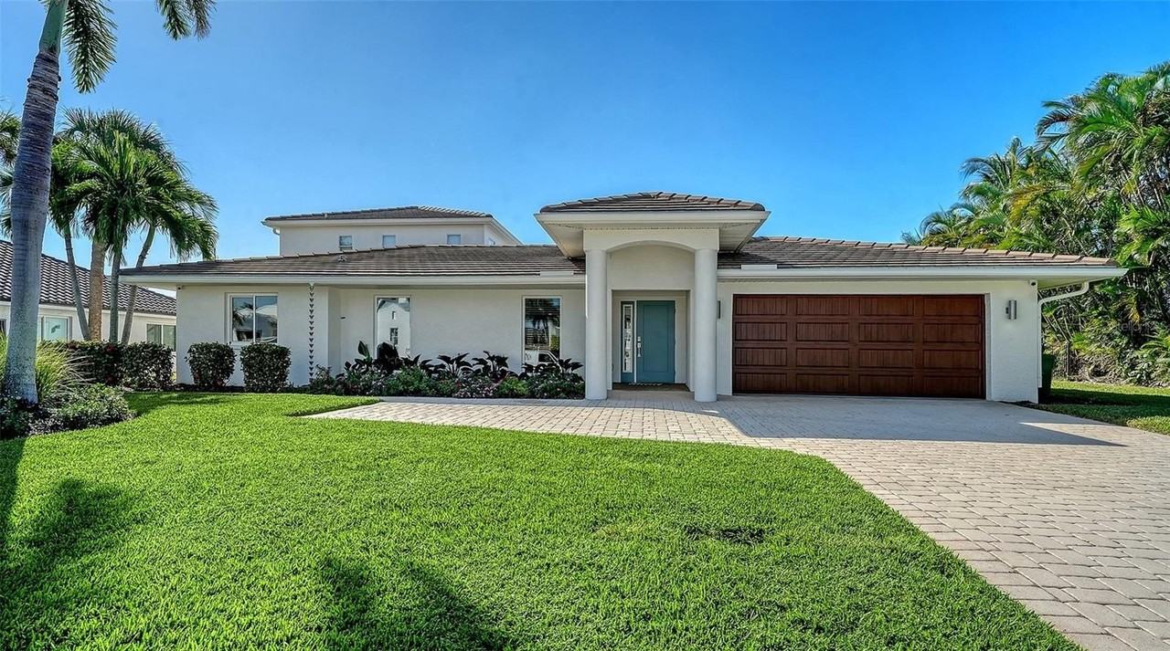 690 Old Compass Rd - Photo 7 of 50