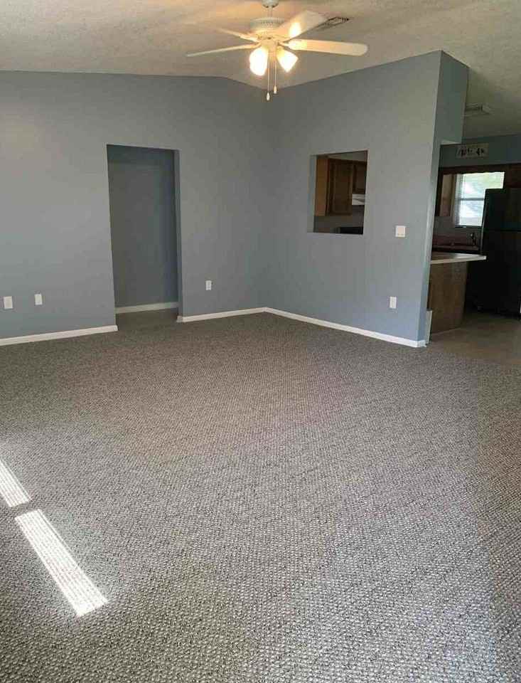 137 Nautilus Road - Photo 3 of 12