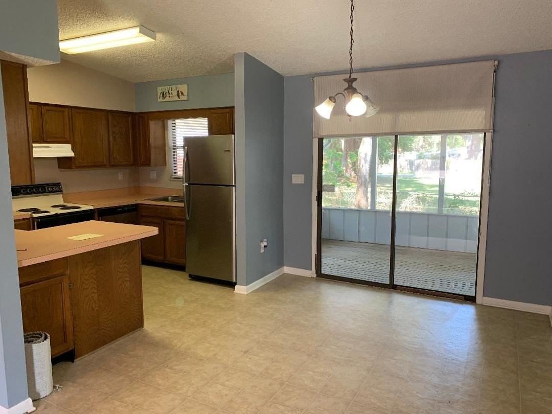 137 Nautilus Road - Photo 5 of 12