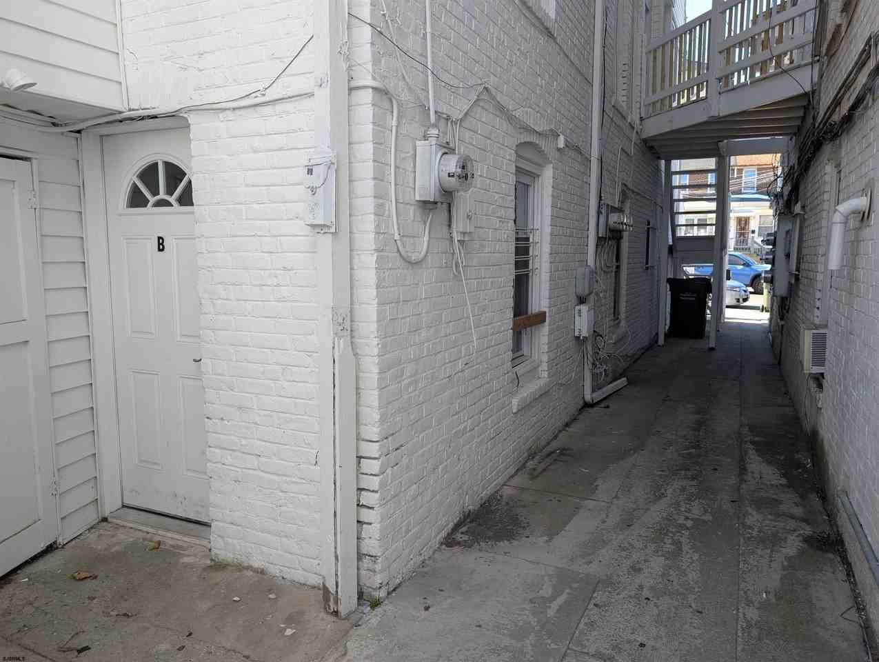 21 N Boston Ave - Photo 3 of 13