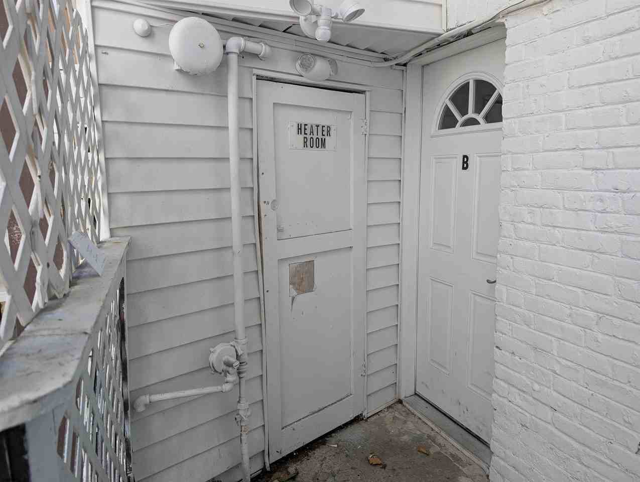 21 N Boston Ave - Photo 4 of 13