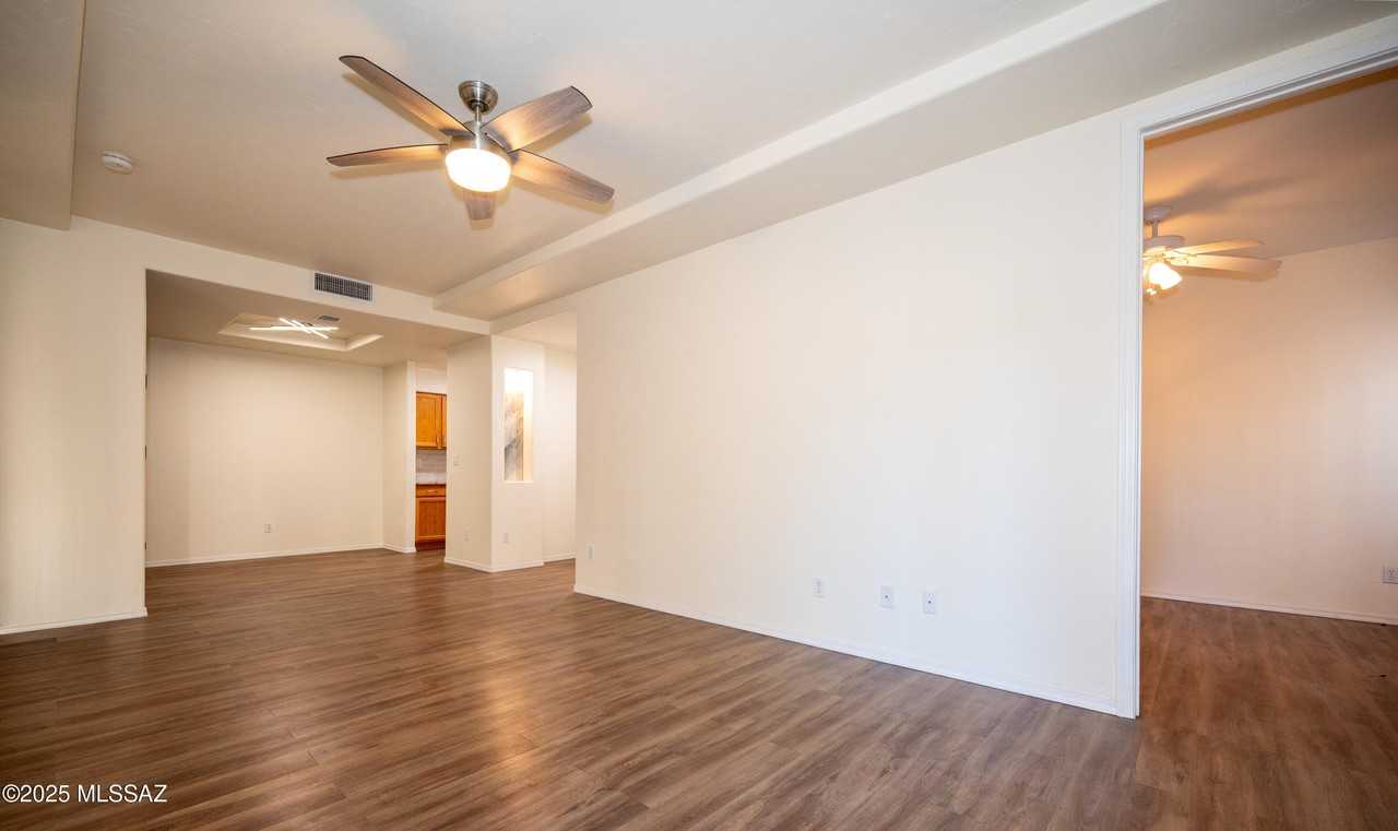 6332 North via Del Verdecillo - Photo 3 of 23