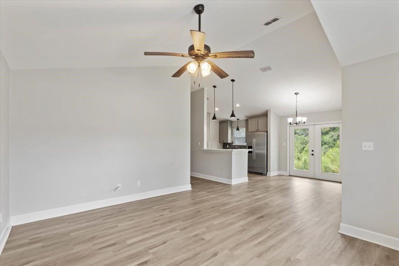 232 Tafflinger Rd - Photo 6 of 41