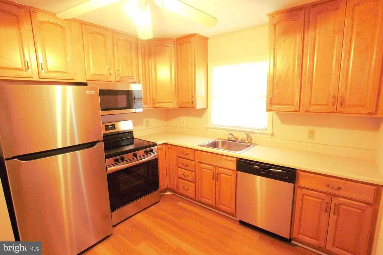 66 Sherwood Ct - Photo 5 of 29