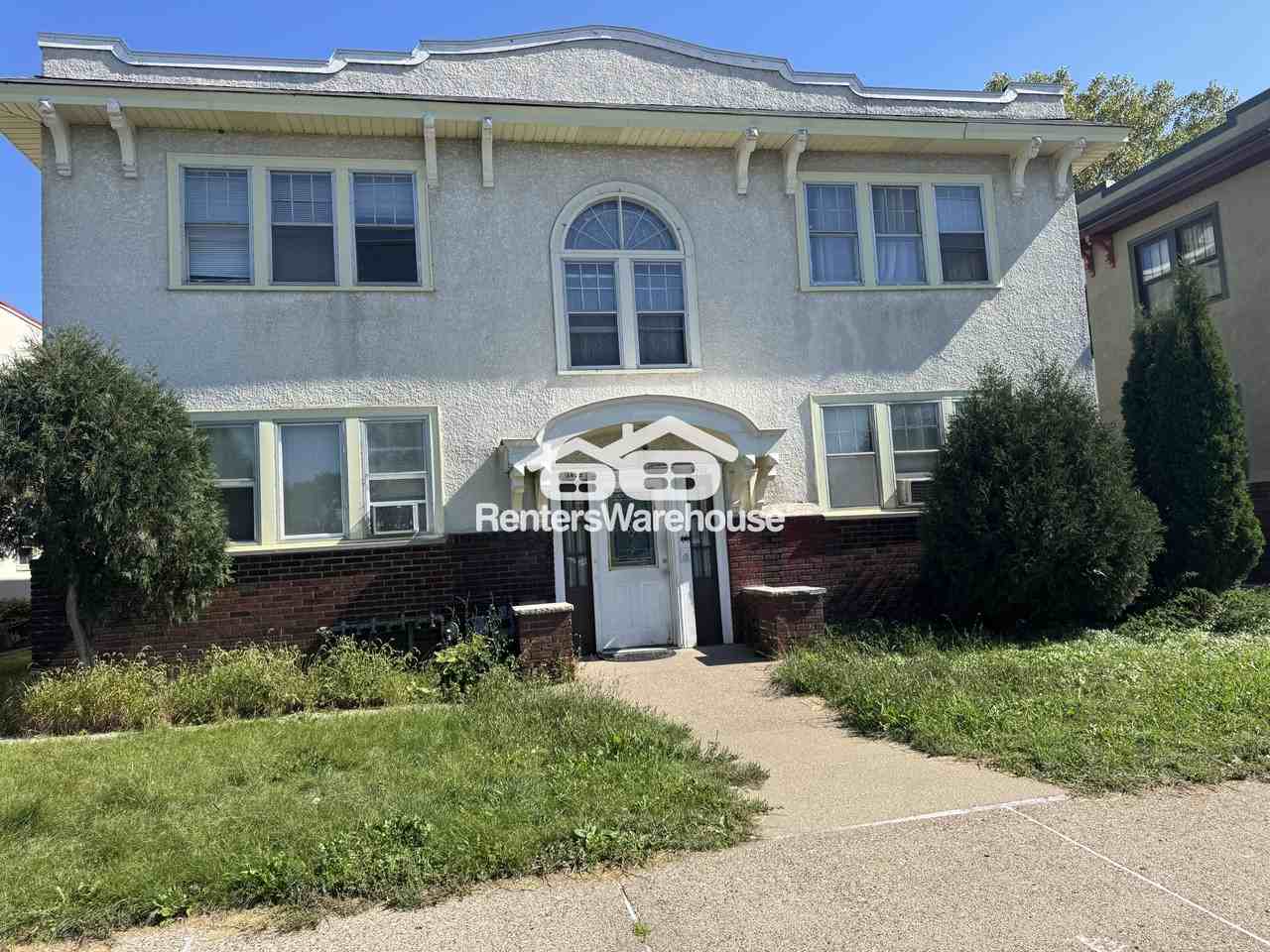 3925 Chicago Avenue South - Photo 2 of 15