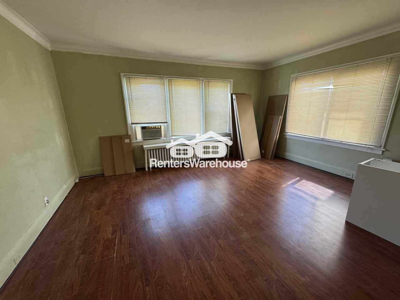 3925 Chicago Avenue South - Photo 3 of 15