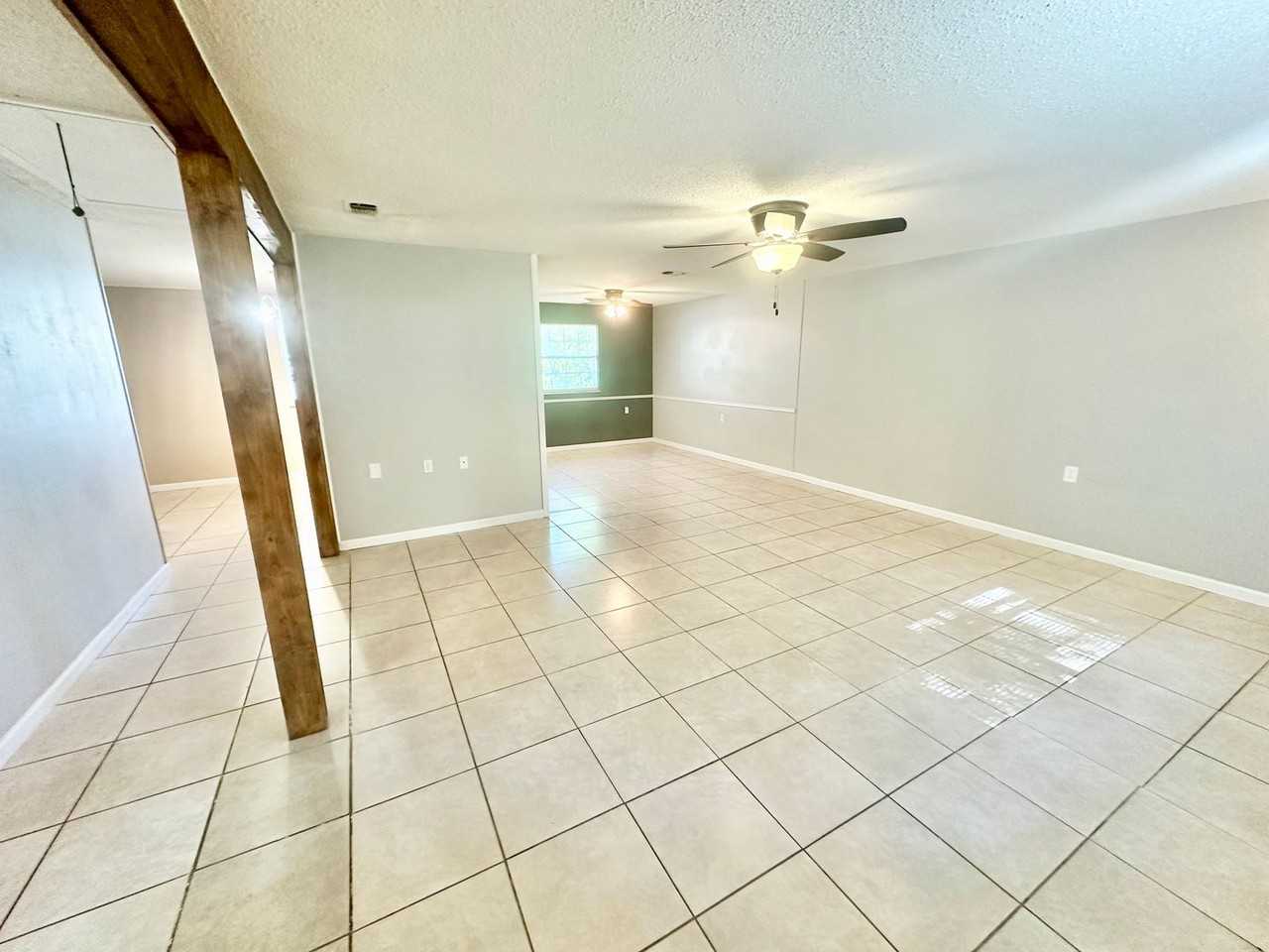 263 Harding Rd - Photo 3 of 43