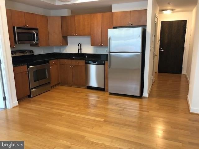 155 Potomac Psge Unit 306 #306 - Photo 4 of 35