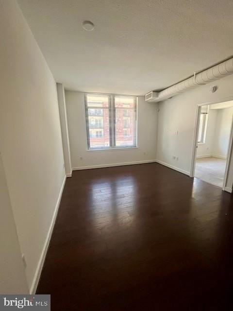 155 Potomac Psge Unit 306 #306 - Photo 5 of 35