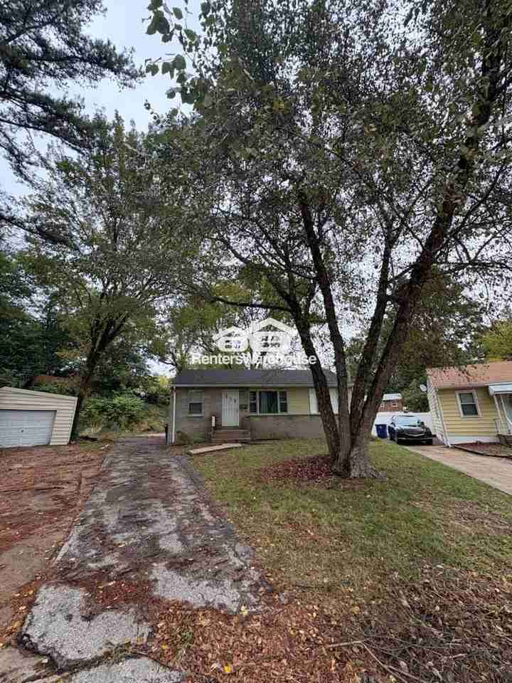 8553 Jenny Dr St - Photo 3 of 14