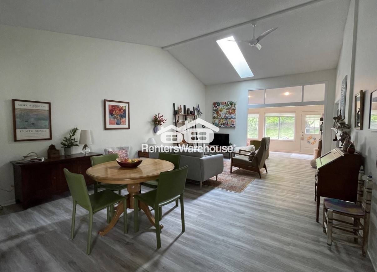 10845 Lexington Drive - Photo 3 of 18