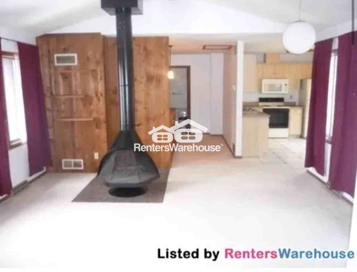 1514 North Timber Ridge - Photo 2 of 23