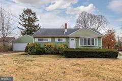 216 Pomona Ave - Photo 1 of 1