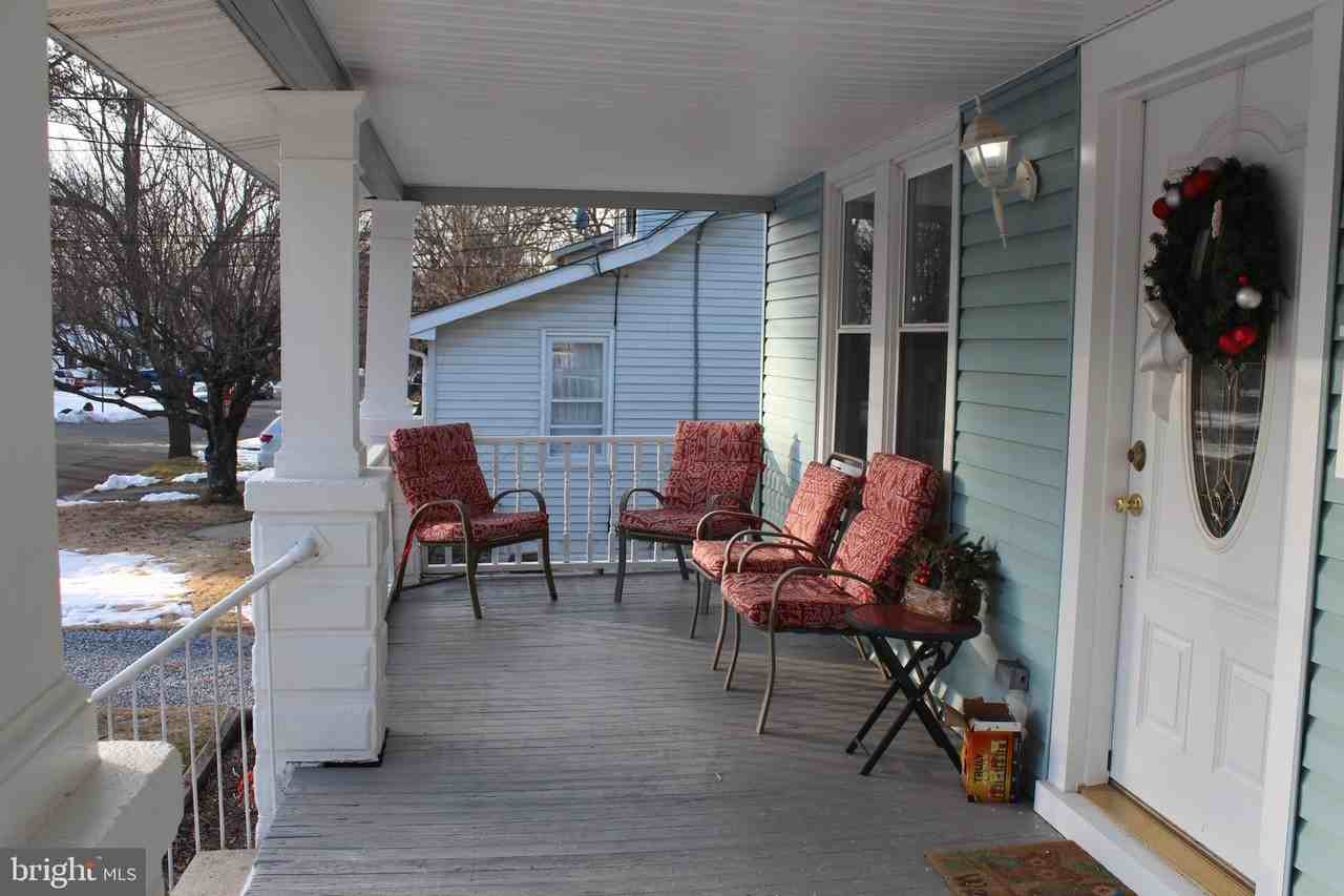 319 Swarthmore Road - Photo 4 of 16