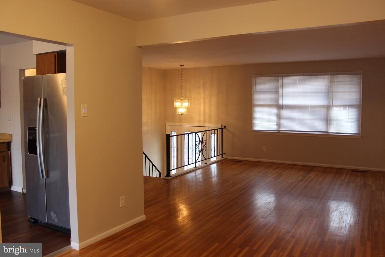 317 Overbrook Avenue - Photo 5 of 11