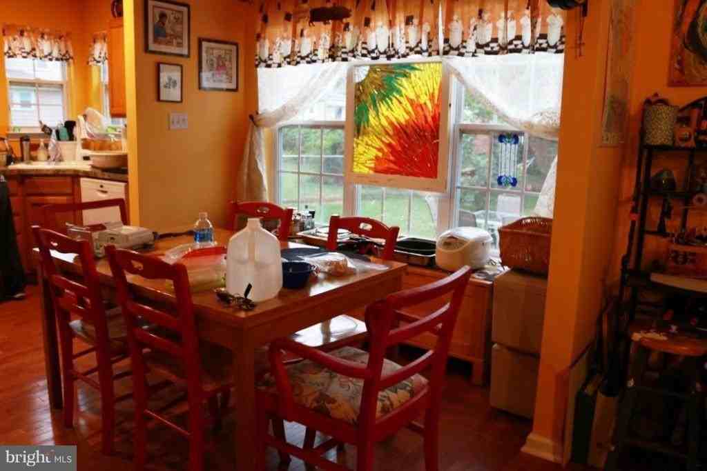 209 Franklin Street - Photo 4 of 14