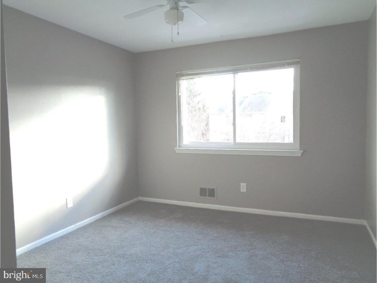 101 Greenridge Circle - Photo 6 of 16