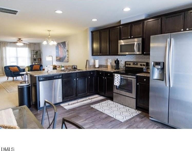 3904 Swinton St - Photo 5 of 20