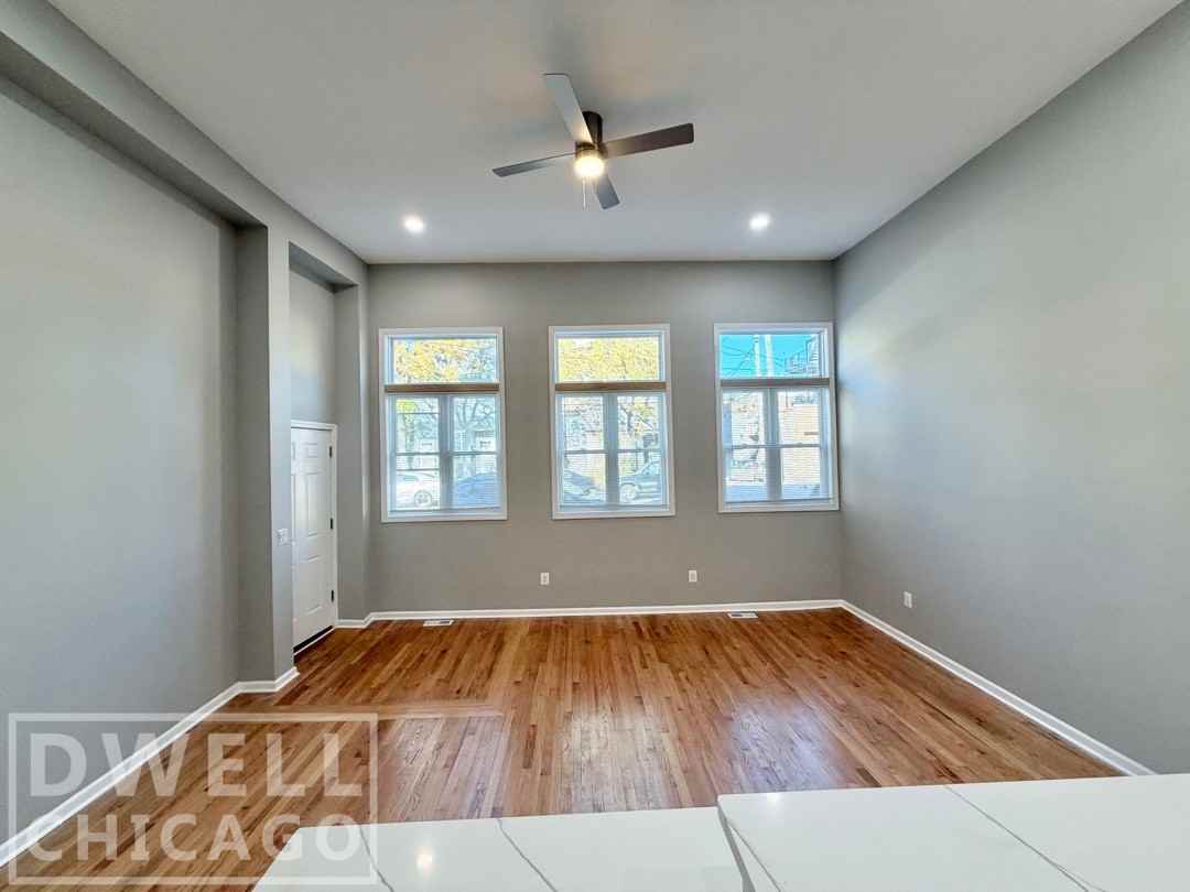 1013 W 19th St #1 - Photo 2 of 27