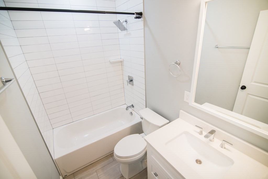 757 Washington St #1 - Photo 7 of 29