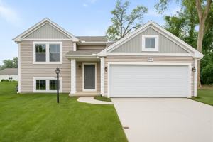featured image of 362 White Pine Ct
