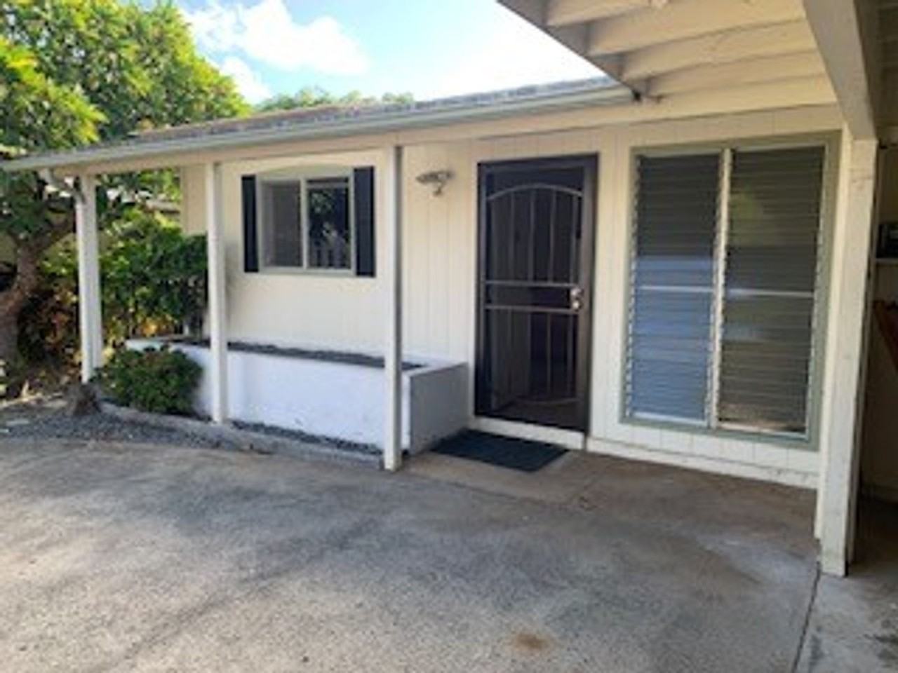 317 Hanamaulu St - Photo 2 of 22