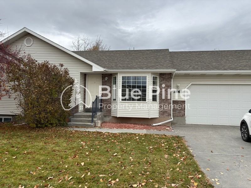 3863 Ridgeview Circle