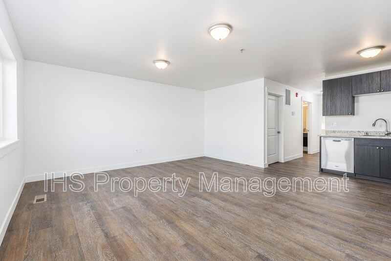 485 S 38th Ave #A102 - Photo 4 of 26