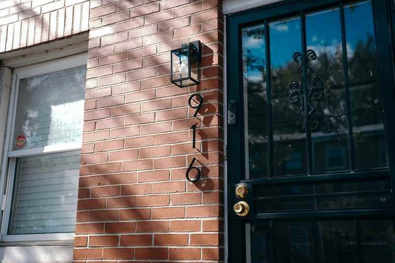 916 West Lombard Street - Photo 2 of 50