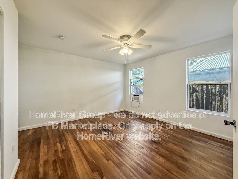 4302 Harmon Ave - Photo 6 of 16