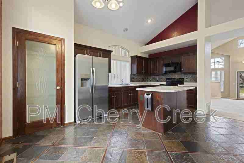 20410 E Bellewood Pl - Photo 6 of 35