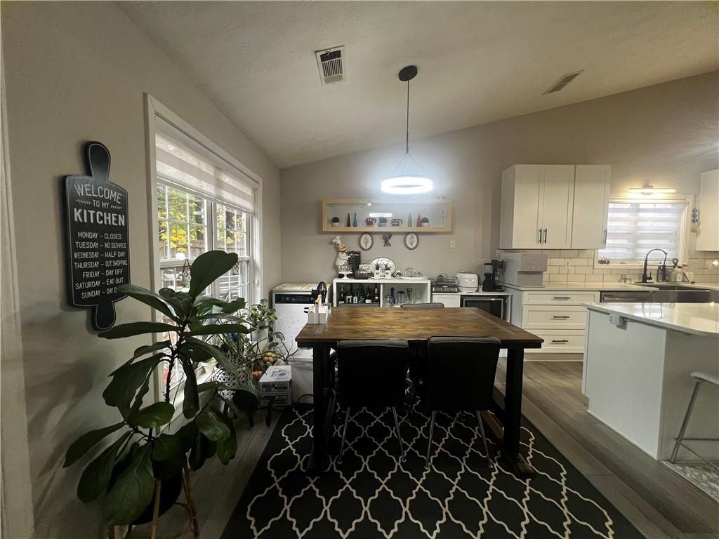 130 Morning Glen Dr - Photo 7 of 21