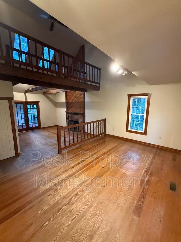 4501 Southampton Rd - Photo 2 of 20