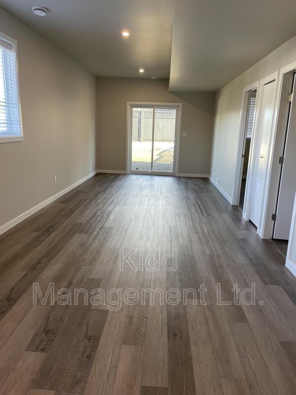 6285 Monterey Rd - Photo 5 of 8