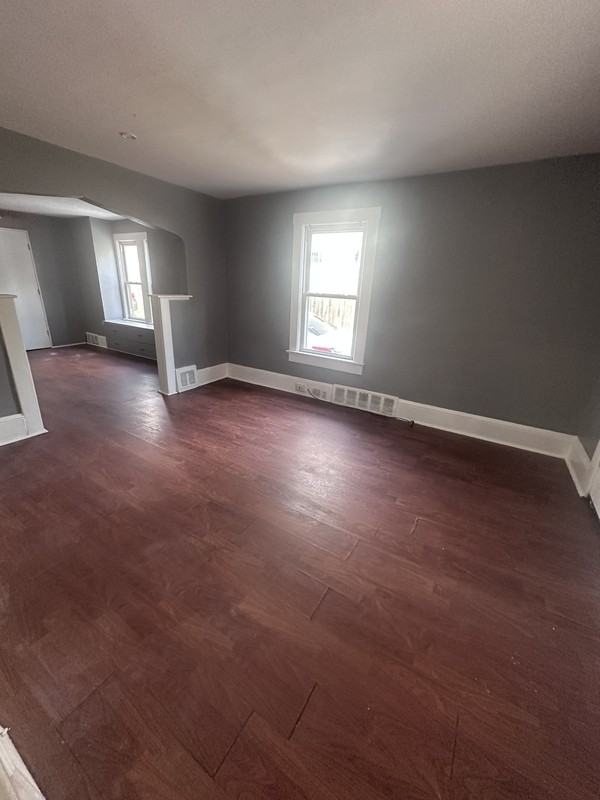 4704 Behrwald Ave - Photo 6 of 15