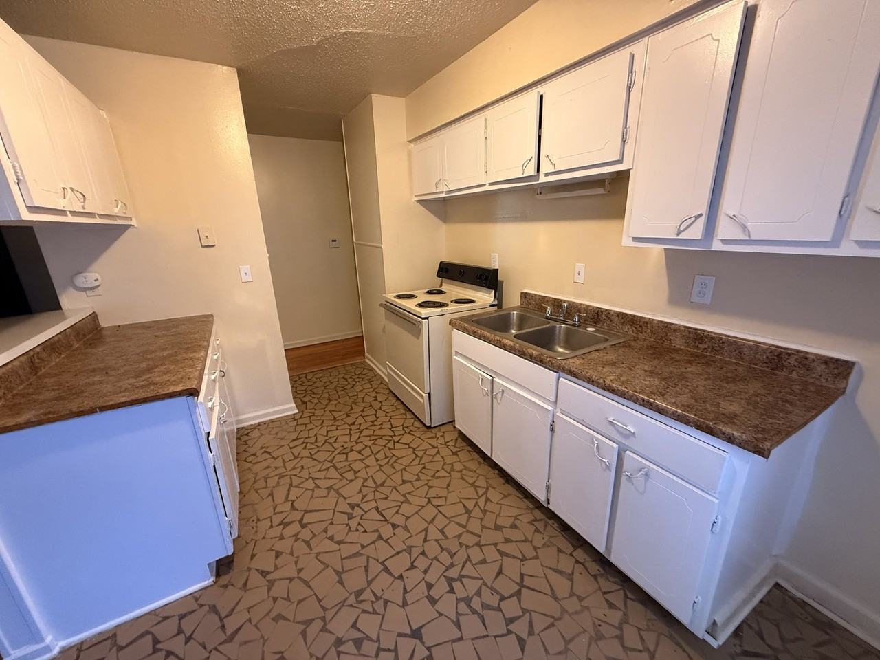 5176 Sea Shore Road - Photo 6 of 14