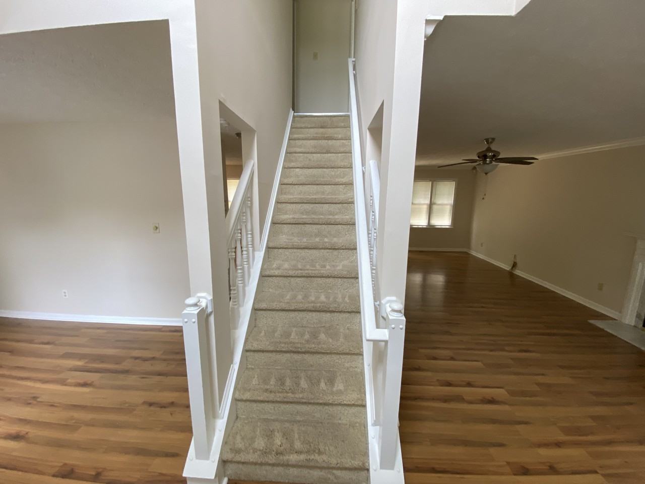 10 Sugar Creek Ct - Photo 3 of 22